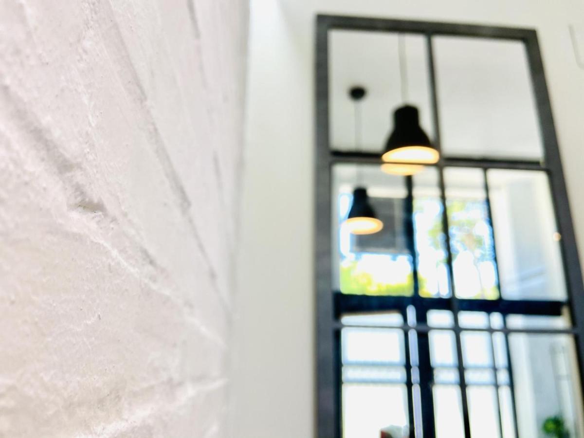 Tr1 Parking Incluido Loft Paseo Del Guadalquivir * Seville